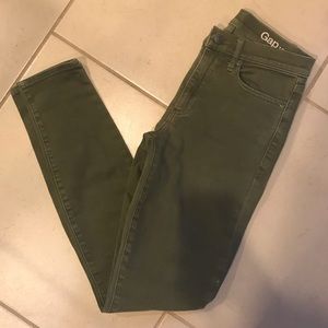 GAP Skinny Jeans